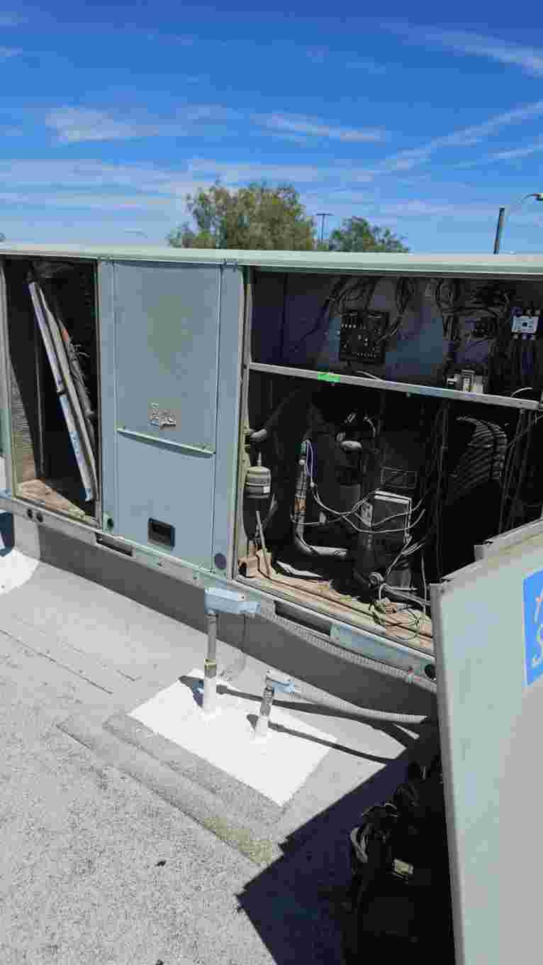 Las Vegas Thermostat Repair project photo by BruceAC