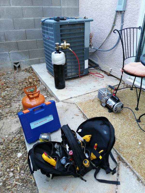 Las Vegas Thermostat Repair project photo by BruceAC